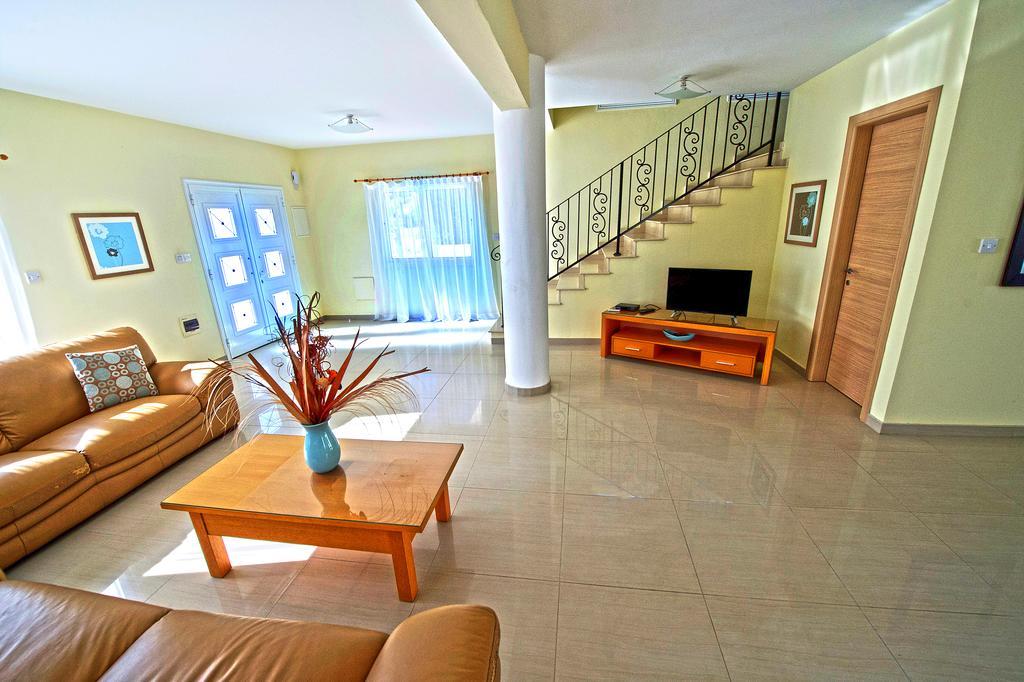 Hara Nissi Beach Villas Agia Napa Kamer foto