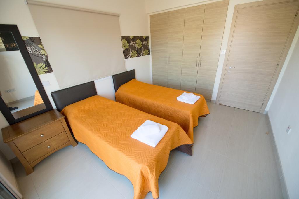 Hara Nissi Beach Villas Agia Napa Kamer foto