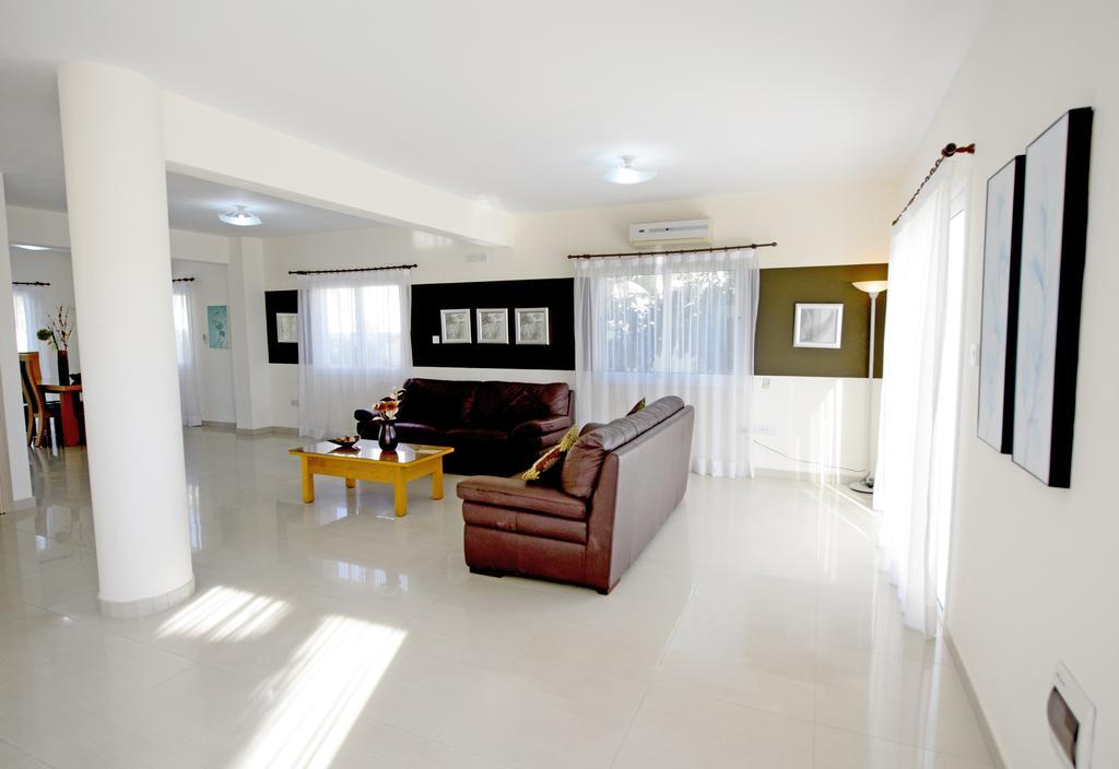 Hara Nissi Beach Villas Agia Napa Kamer foto